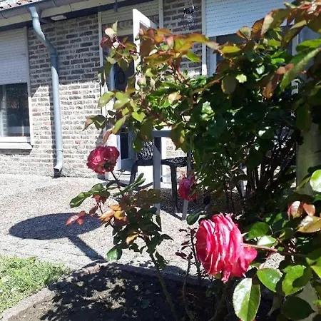 度假居 Gites Aupthiesomme